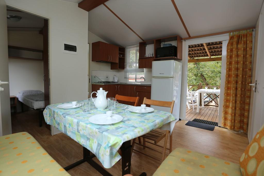 Mobile Homes Comfort Capri Bijela Uvala Mugeba Exteriör bild