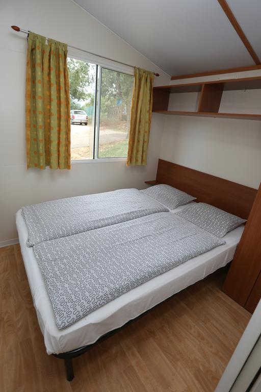 Mobile Homes Comfort Capri Bijela Uvala Mugeba Exteriör bild